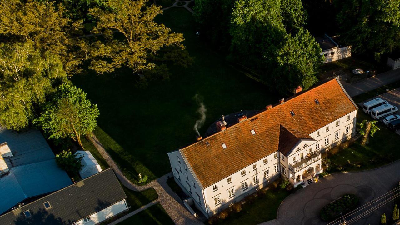 Dwor Kaliszki Hotel Exterior photo